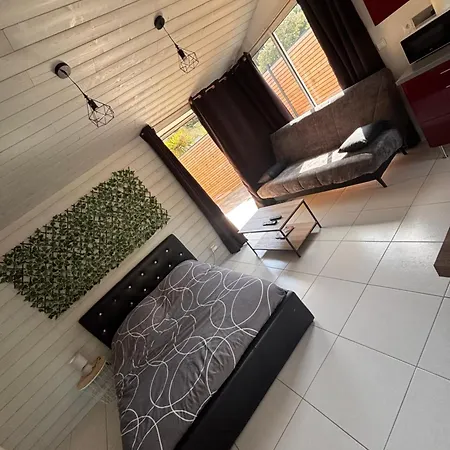 Le Miroir Des Bois Holiday home